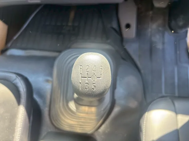 いすゞ フォワード 2RG-FRR90S3(2WD)の写真23