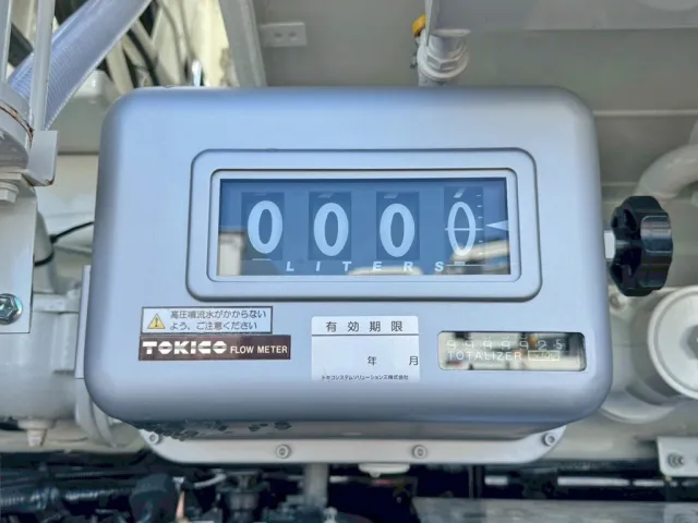 流量計です。|日野 デュトロ 2KG-XZU600E(2WD)の写真18