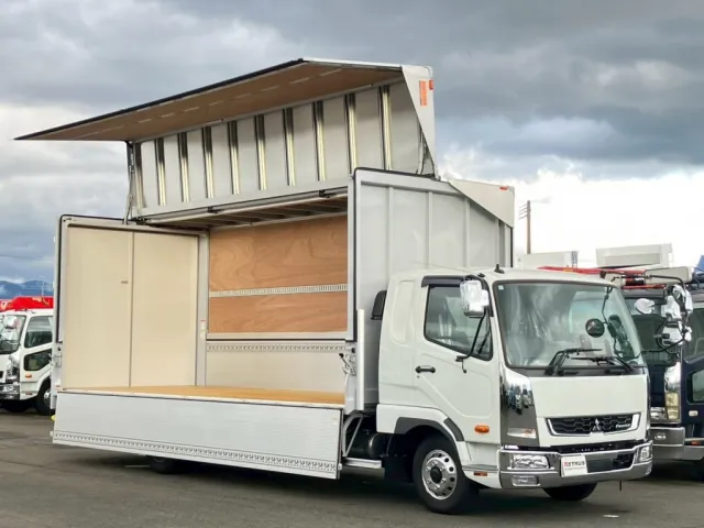 三菱 ファイター 2KG-FK65F(2WD)の写真2