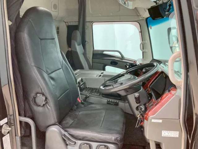 ハイルーフキャビンです。|三菱 スーパーグレート QKG-FV60VJRの写真8