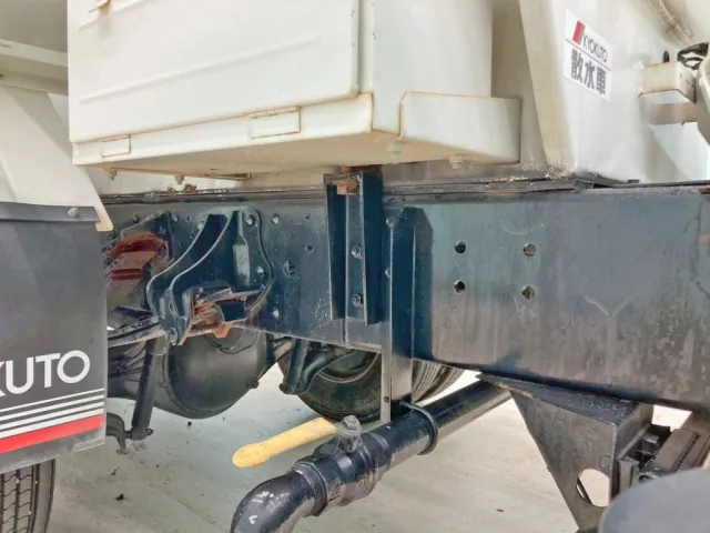 シャーシの状態です。|日野 レンジャー ADG-FC6JCWA(2WD)の写真6