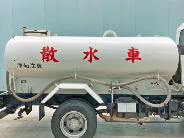 タンクの外観状態です。(運転席側)|日野 レンジャー ADG-FC6JCWA(2WD)の写真18