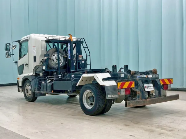 日野 レンジャー 2KG-FC2ABA(2WD)の写真3