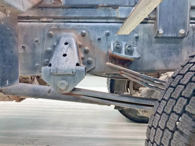 リーフサスです。|日野 レンジャー 2KG-FC2ABA(2WD)の写真5