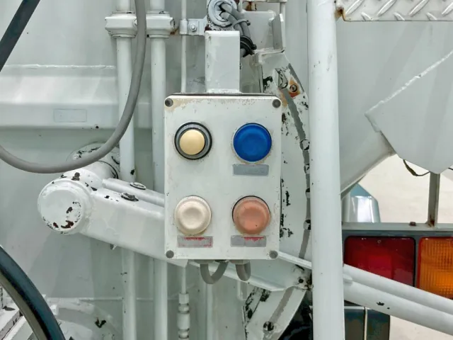 三菱 キャンター PA-FE73DB(2WD)の写真17