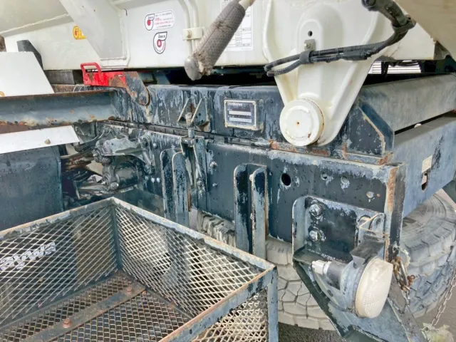 シャーシの状態です。|三菱 ファイター TKG-FK72FYの写真6