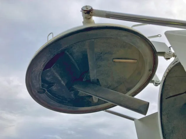 ハッチはステンレス製です。|三菱 ファイター TKG-FK72FYの写真9