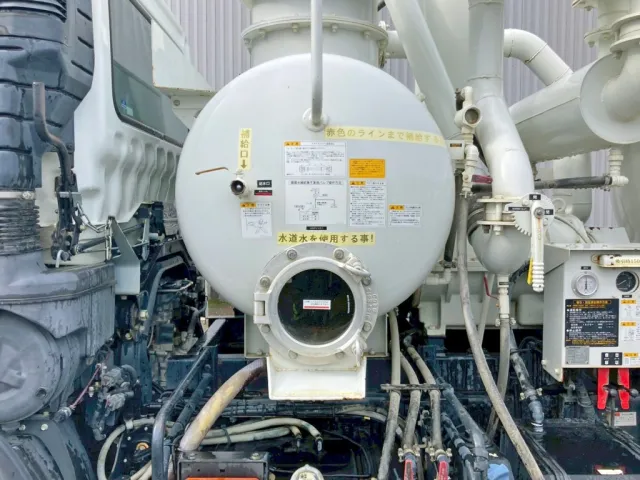 助手席側に4次キャッチャーが付いています。|三菱 ファイター TKG-FK72FYの写真24