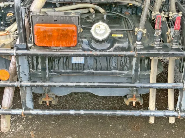 燃料タンクは100Lです。|三菱 ファイター TKG-FK72FYの写真34