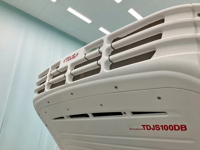 いすゞ ギガ QKG-CYL77Aの写真25