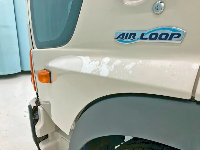 助手席ドアに塗装剝がれがあります。|日野 プロフィア QKG-FR1APBAの写真32