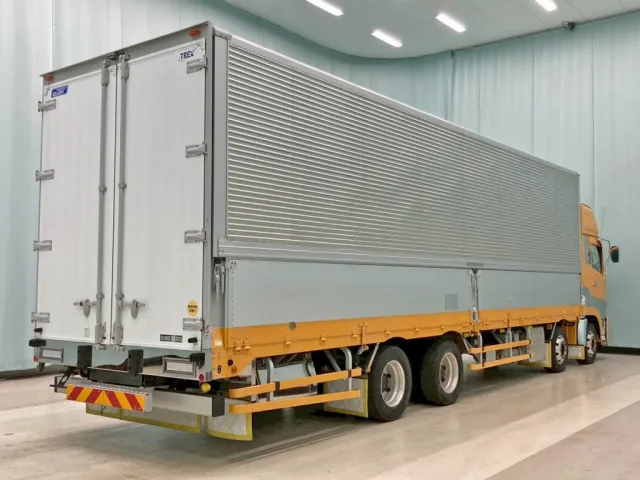 UDトラックス クオン 2PG-CG5CAの写真4