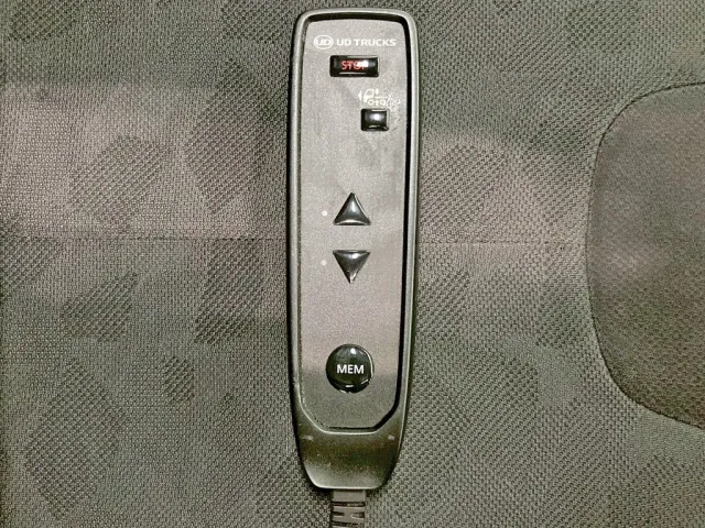 エアサスのコントローラーです。|UDトラックス クオン 2PG-CG5CAの写真36