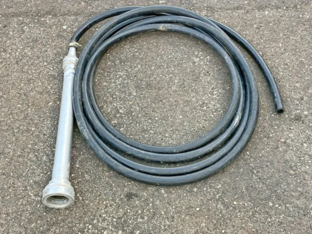 散水ホースです。|三菱 ファイター KK-FK71GC(2WD)の写真23