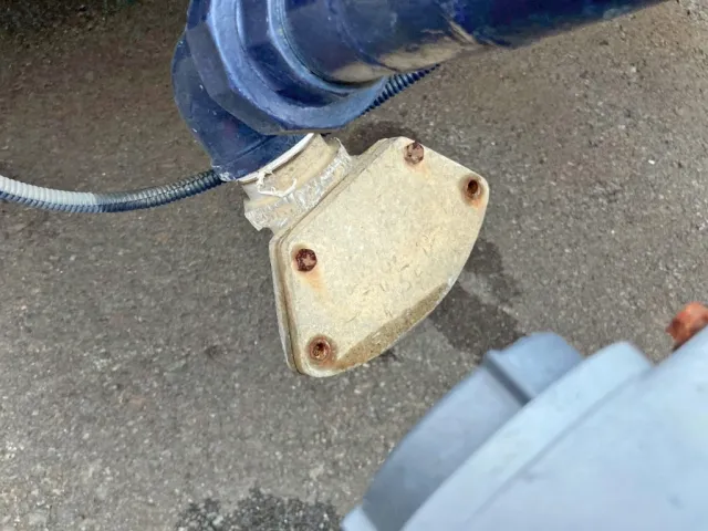 運転席側散水ノズルボルトに折れがあります。|三菱 ファイター KK-FK71GC(2WD)の写真33