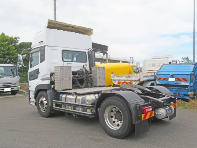 UDトラックス クオン 2PG-GK5AADの写真3