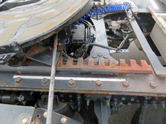 スライド出来る範囲です。|UDトラックス クオン 2PG-GK5AADの写真12