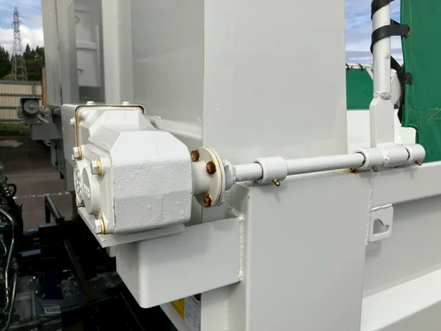 UDトラックス コンドル 2RG-BRR90S4(2WD)の写真13