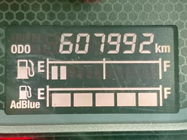 いすゞ ギガ 2PG-CYL77Cの写真29