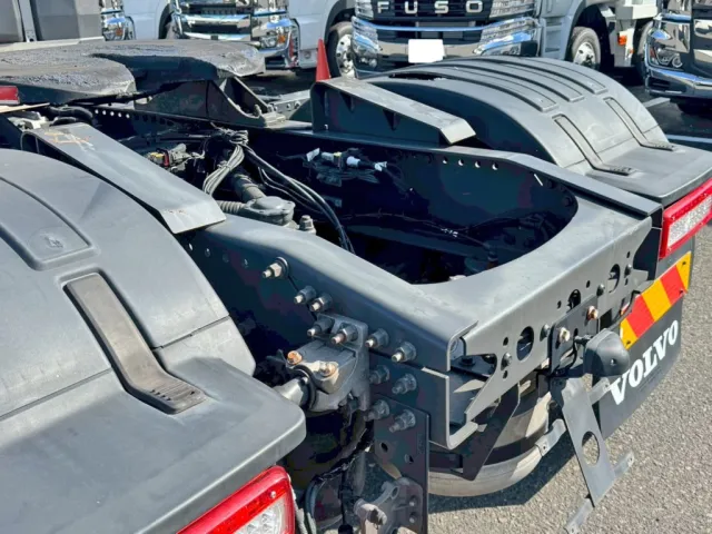 ボルボ 2DG-KA2TEA1の写真5