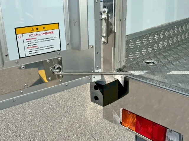 助手席側のストッパーの状態です。|日野 デュトロ 2KG-XZU655M(2WD)の写真10