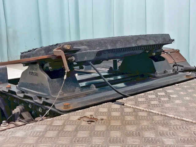 シングルカプラです。|いすゞ ギガ QKG-EXD52BDの写真13