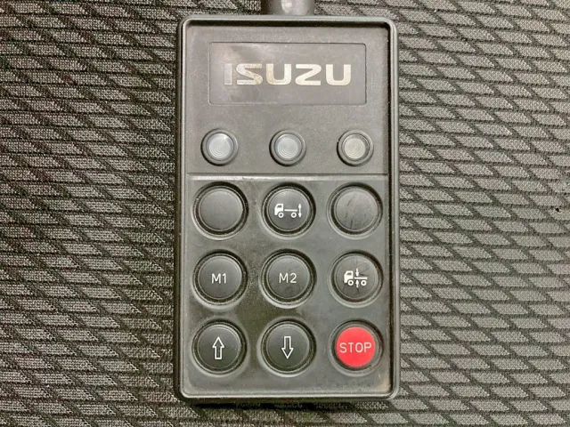 エアサスのコントローラーです。|いすゞ ギガ QKG-EXD52BDの写真24