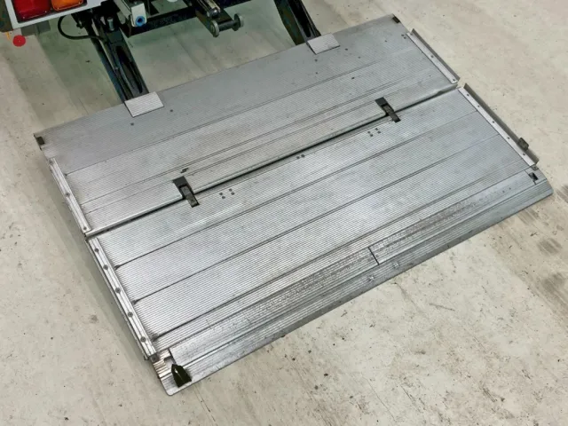 ゲートのステージの状態です。|UDトラックス コンドル 2RG-BRR90T2(2WD)の写真15