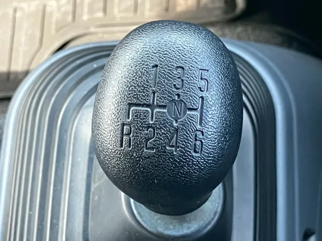 いすゞ フォワード LPG-FTR90S2の写真36