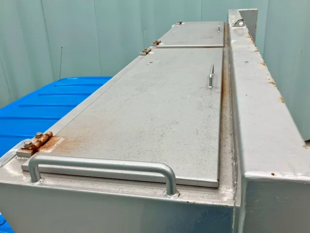 シートデッキ付きです。|いすゞ ギガ QKG-CYZ77AMの写真32