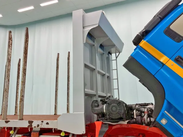 プロテクター運転席側にはハシゴは付いておりません。|いすゞ ギガ QKG-CYZ77AMの写真34