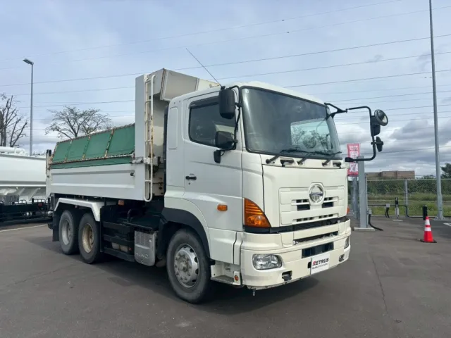 日野 プロフィア QKG-FS1EKDAの写真2