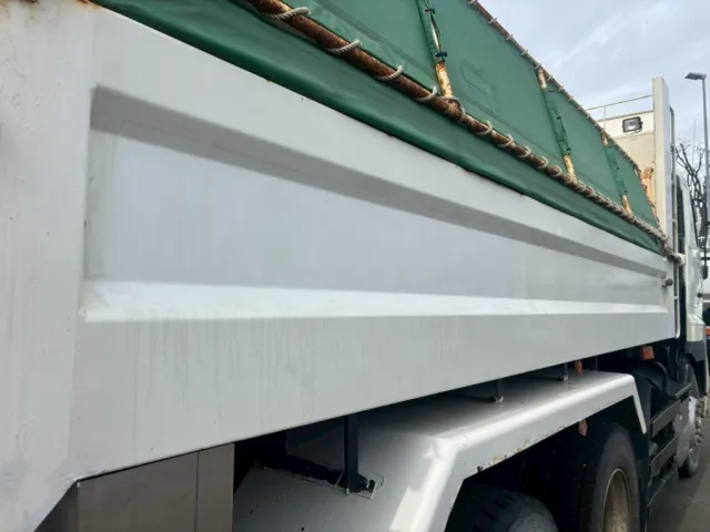 日野 プロフィア QKG-FS1EKDAの写真15