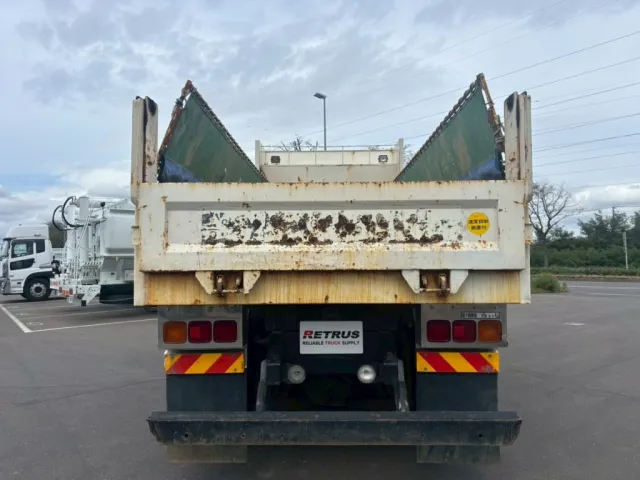 リヤ周りの状態です。|日野 プロフィア QKG-FS1EKDAの写真26