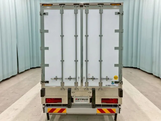 リヤ蝶番・ハンマーロック・キャッチはステンレス製です。|三菱 スーパーグレート 2PG-FU84VZの写真8