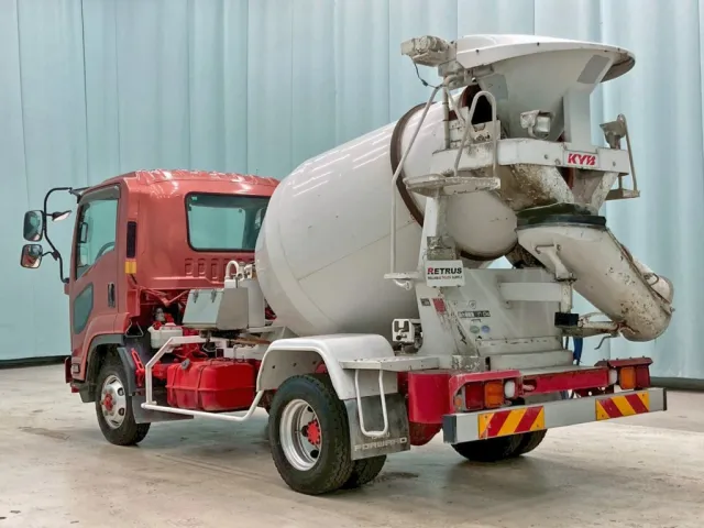 いすゞ フォワード TKG-FRR90S1(2WD)の写真3