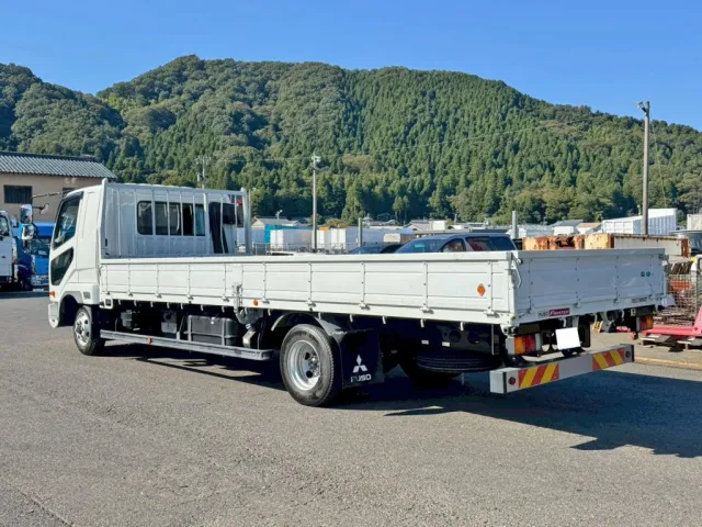 三菱 ファイター 2KG-FK62F(2WD)の写真3