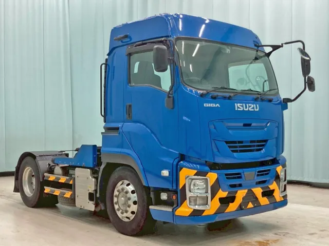 ホイールはアルミ製です。|いすゞ ギガ QKG-EXD52BDの写真2