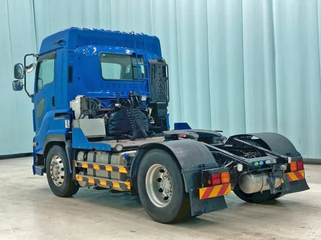 いすゞ ギガ QKG-EXD52BDの写真3