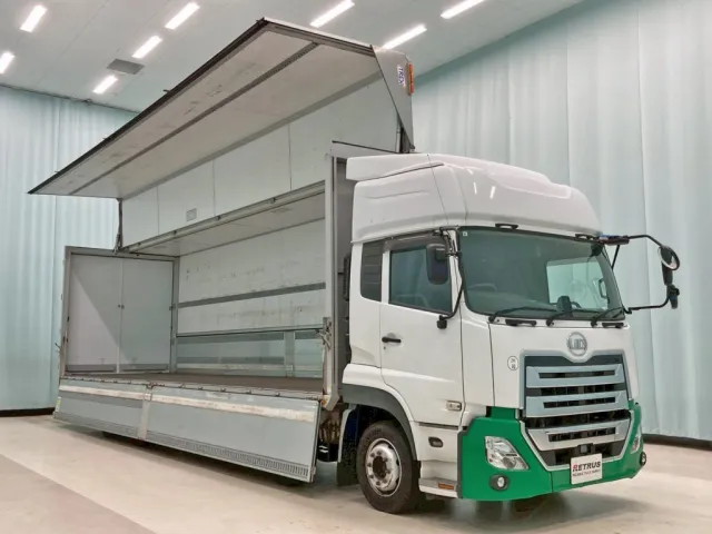 UDトラックス クオン 2PG-CG5CAの写真2