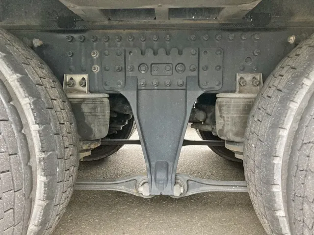 エアサスです。|UDトラックス クオン 2PG-CG5CEの写真5