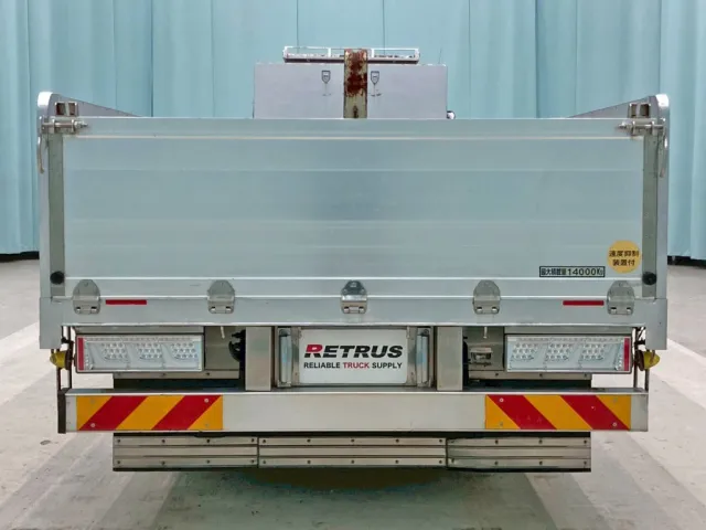 リヤ周りの状態です。|UDトラックス クオン 2PG-CG5CEの写真15