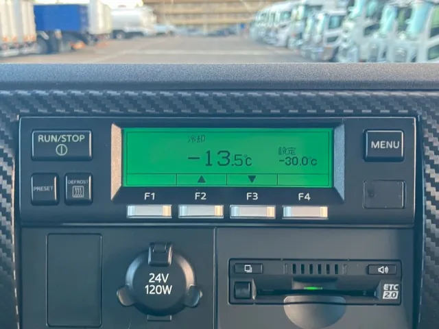 冷凍機は、-30℃設定(低温仕様)、18.3℃スタート 2Hで-13.5℃確認済みです。|日野 レンジャー 2KG-FE2ACGの写真24