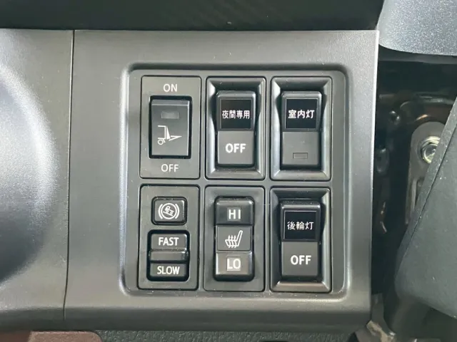 ゲートのスイッチです。|日野 レンジャー 2KG-FE2ACGの写真33
