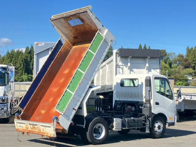 日野 デュトロ 2KG-XZU700X(2WD)の写真5