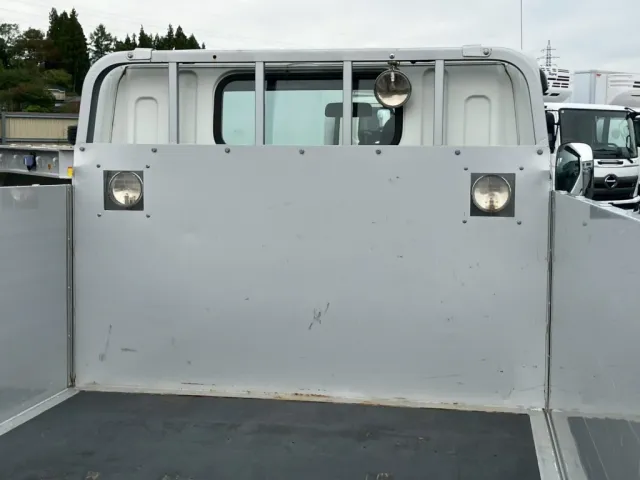 三菱 キャンター 2RG-FBA20(2WD)の写真10