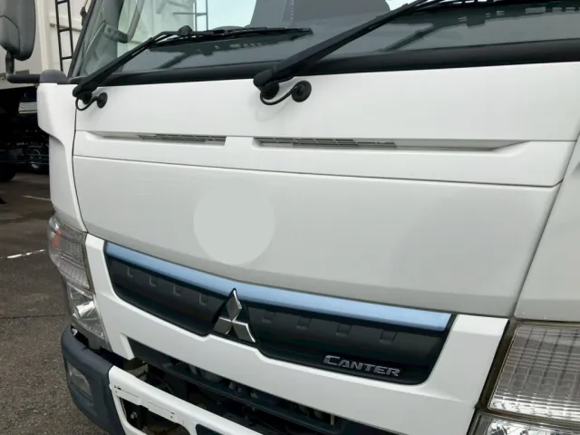 三菱 キャンター 2RG-FBA20(2WD)の写真12