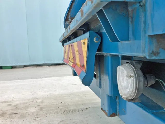 非常停止版に曲がりがあります。|三菱 ファイター 2KG-FK72FZの写真23