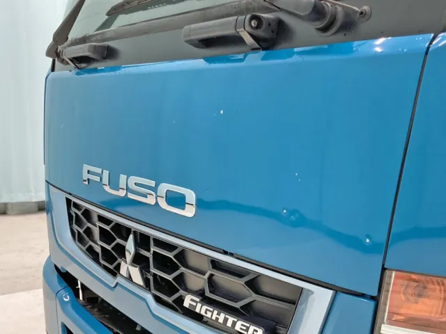 フロントパネル助手席側にキズがあります。|三菱 ファイター 2KG-FK72FZの写真34