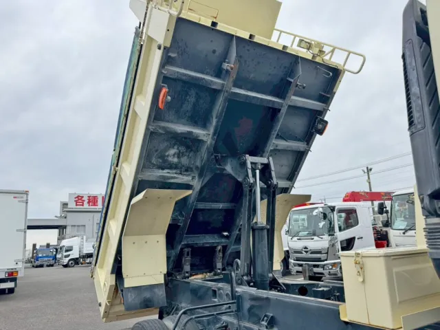 いすゞ フォワード 2RG-FSR90S2の写真13